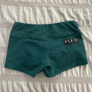 Fleo Shorts